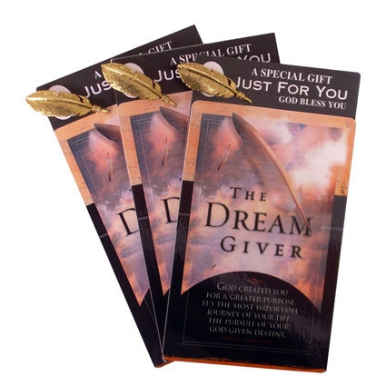 THE DREAM GIVER CARD/LAPEL PIN